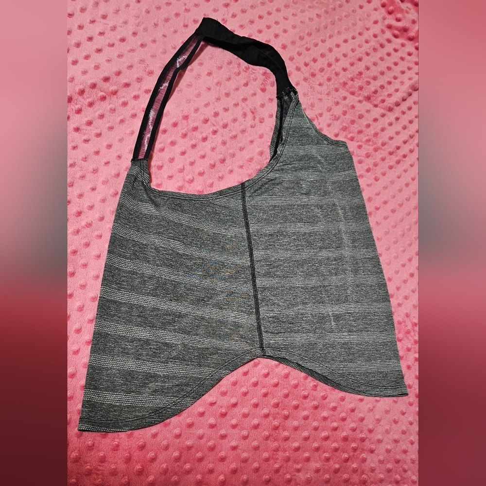 Nike Racerback Tank Top - Size XS - Picture 5 of 6